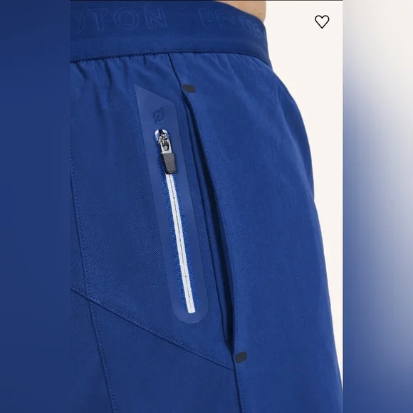 Lot of Peloton XS shorts - Picture 9 of 14